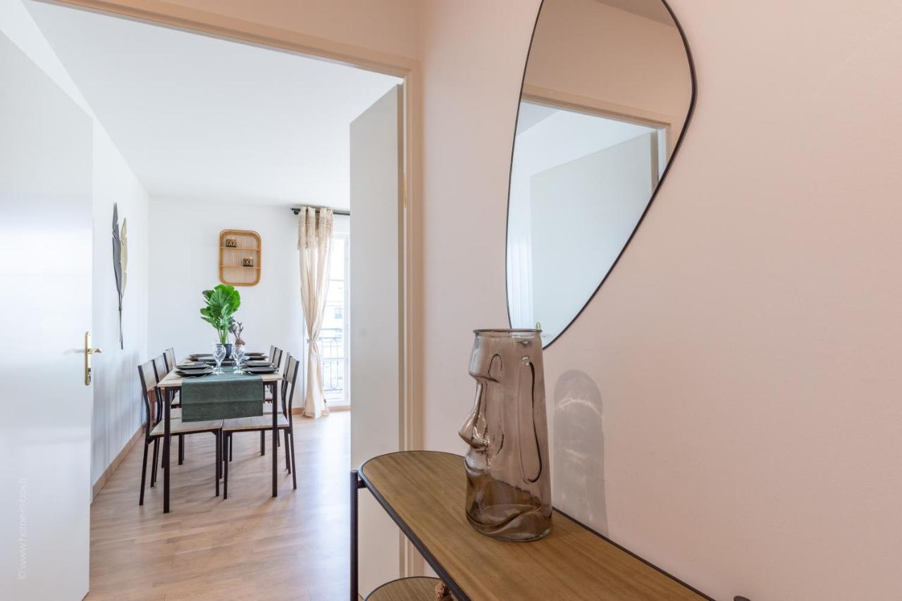 Luxe Flat For 7 - Fairytale Factory Lägenhet Bussy-Saint-Georges Exteriör bild
